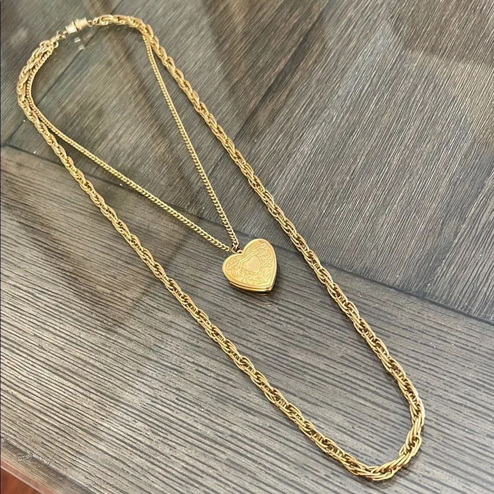 Vintage Gold-tone Heart Locket & Rope Chain Pendant Necklace